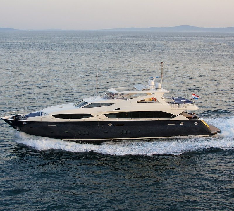 CASSIOPEIA Yacht Charter Details, Sunseeker | CHARTERWORLD Luxury ...